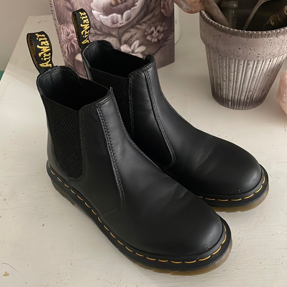 Dr. Martens Chelsea boots